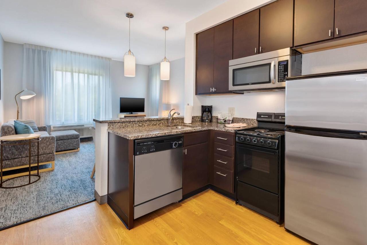 Towneplace Suites By Marriott Nashville Airport Экстерьер фото