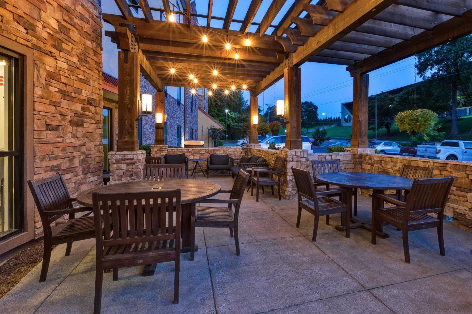 Towneplace Suites By Marriott Nashville Airport Экстерьер фото