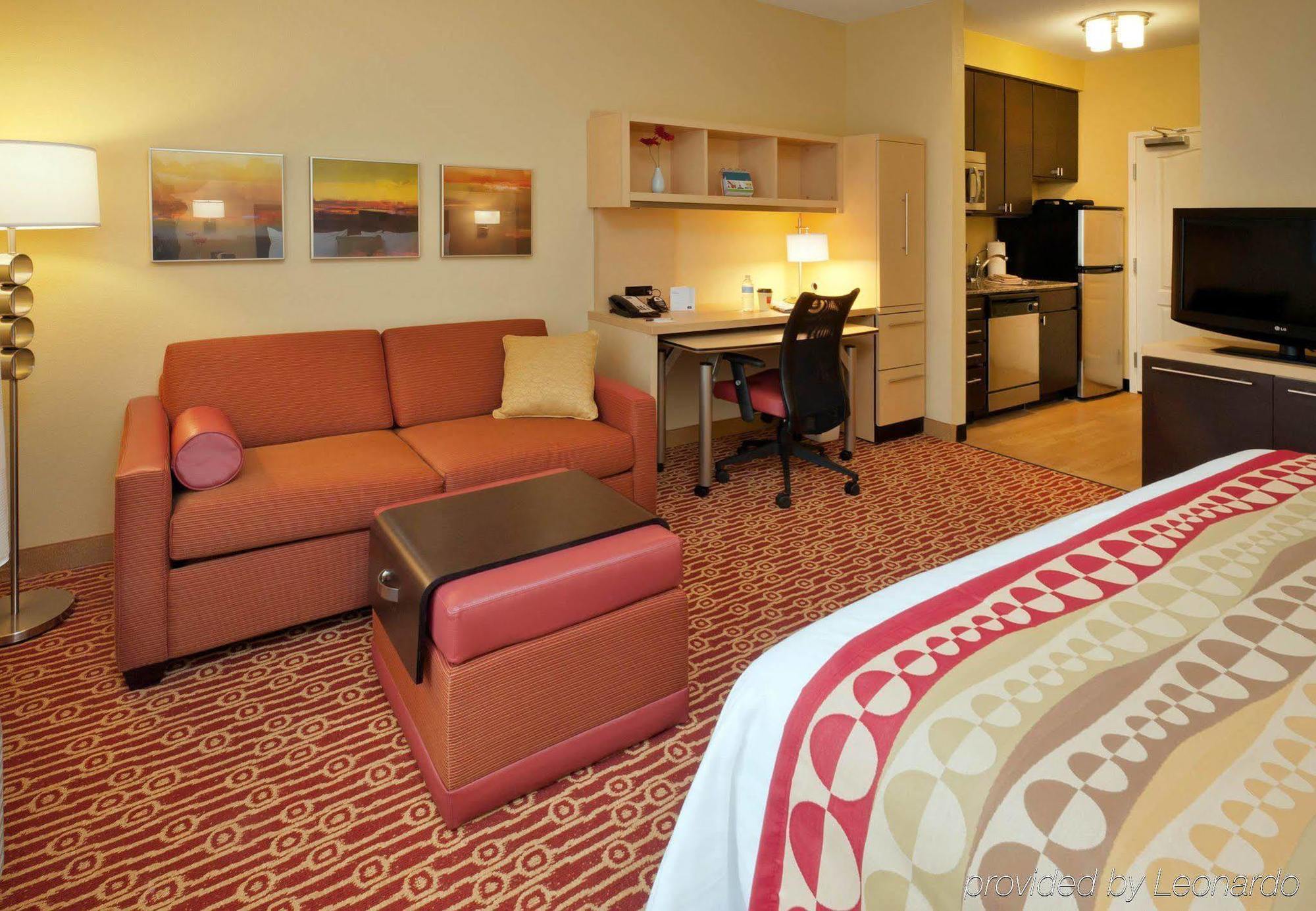 Towneplace Suites By Marriott Nashville Airport Экстерьер фото